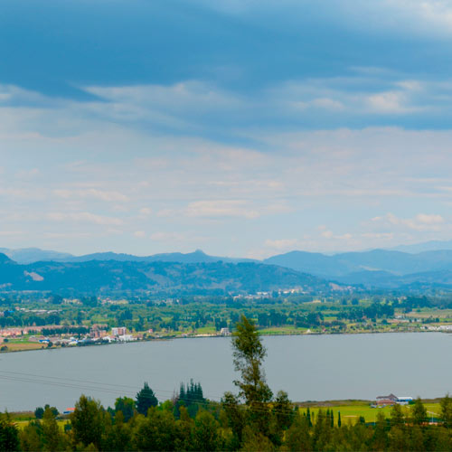Lago Sochagota 1 - Transporte de pasajeros empresarial - Transporte de pasajeros de Bogotá a Paipa