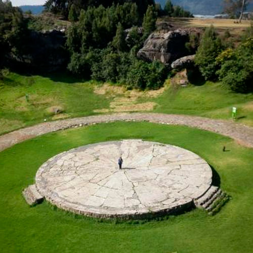 Parque Arqueologico Piedras del Tunjo. - Transporte de pasajeros empresarial - Transporte de pasajeros de Bogotá a Facatativa