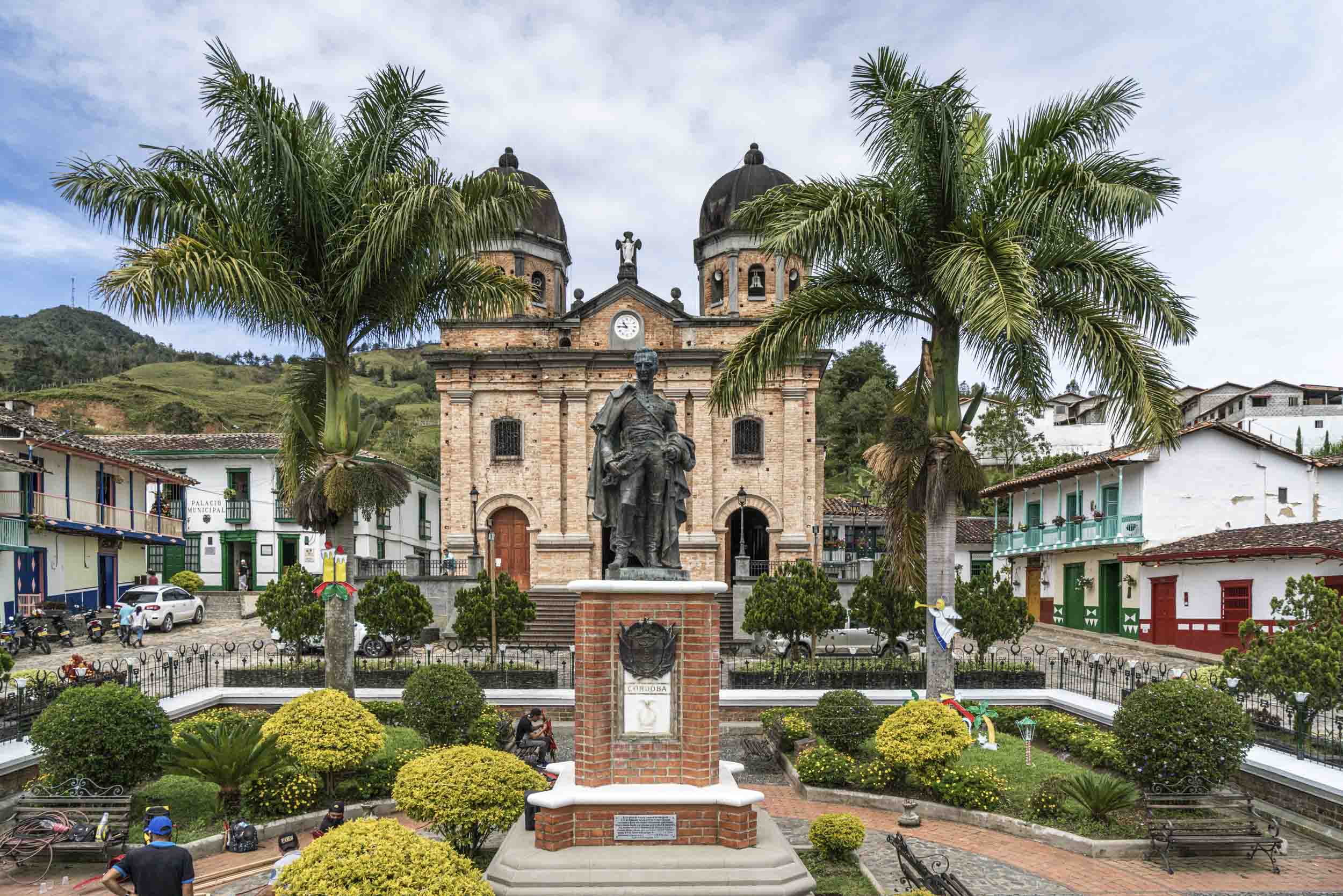 Transporte de Bogotá a Concepción, Antioquia