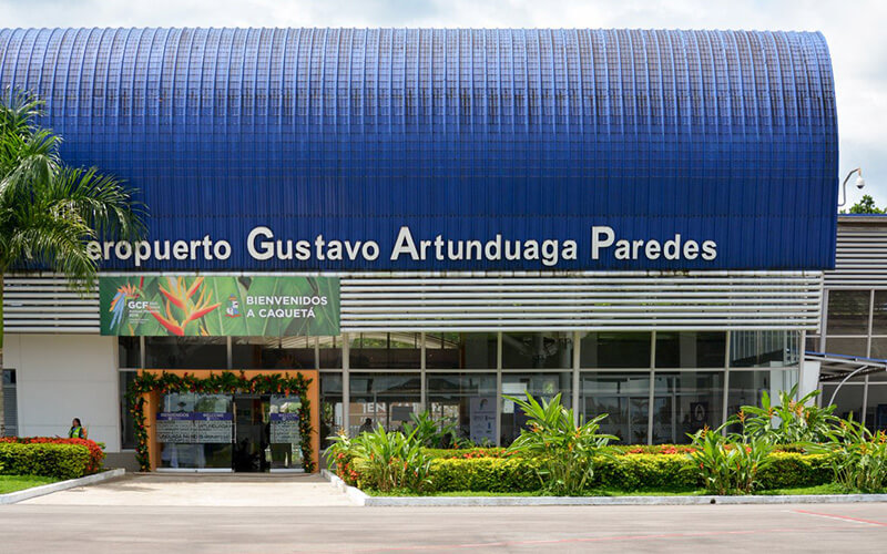 Aeropuerto Gustavo Artunduaga - Transporte de pasajeros empresarial - Aeropuerto Gustavo Artunduaga