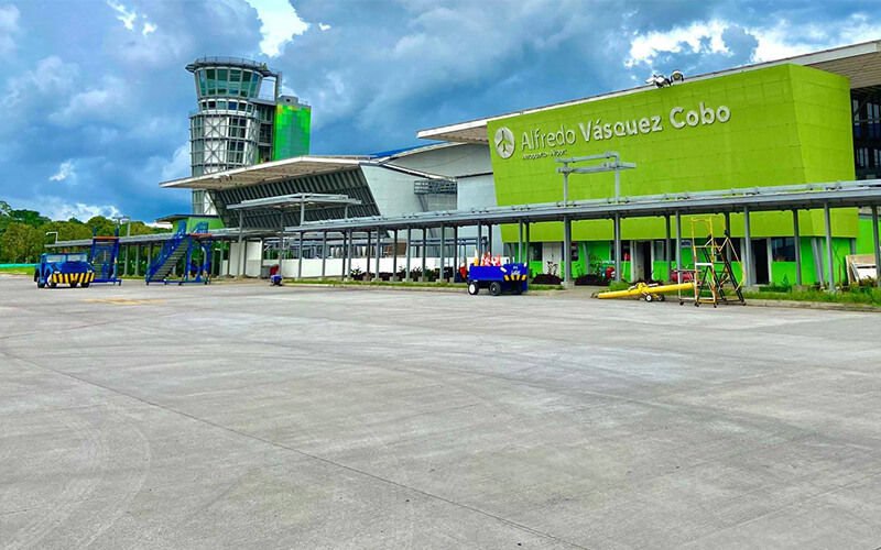 Aeropuerto Internacional Alfredo V squez Cobo - Transporte de pasajeros empresarial - Traslados