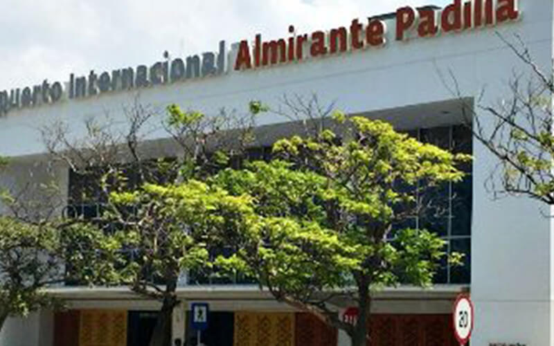 Aeropuerto Internacional Almirante Padilla - Transporte de pasajeros empresarial - Aeropuerto Internacional Almirante Padilla