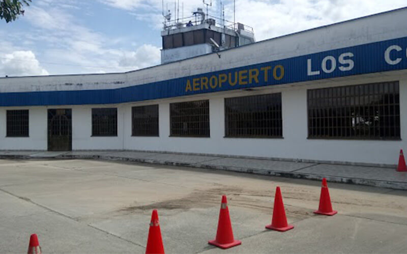 Aeropuerto Los Colonizadores - Transporte de pasajeros empresarial - Traslados